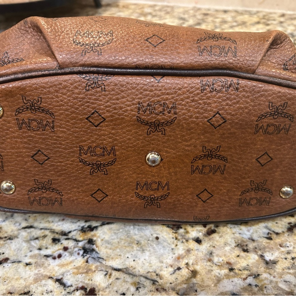 MCM Crossbody Medium Choco Brown Bag - Picture 10 of 13